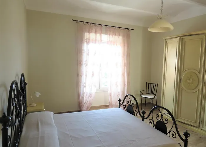 Casa Mela Апартаменты Палау